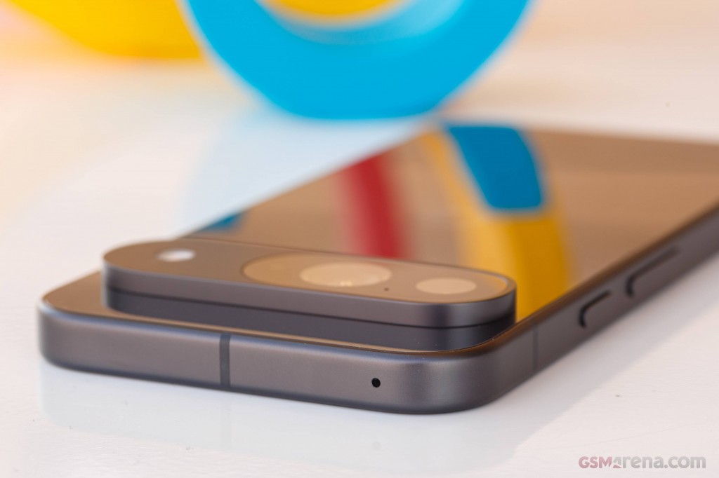 Google Pixel 9, Unlocked, A+ Grade Pre-owned/used - Image 8